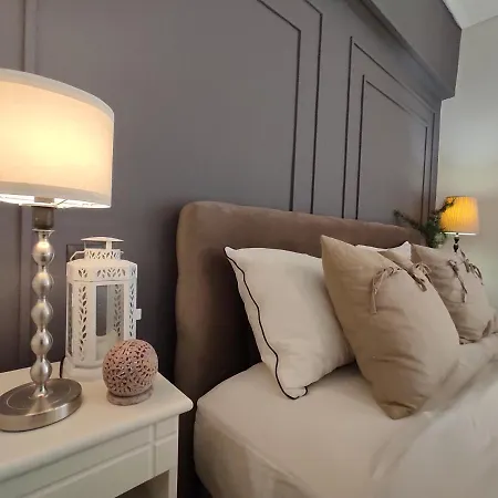 Orion - Charming 1-bedroom At Convenient Location. *