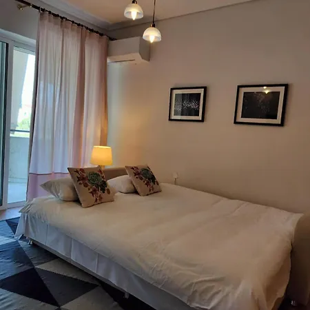 Bright Spacious Near Pelion & Sports Facility شقة